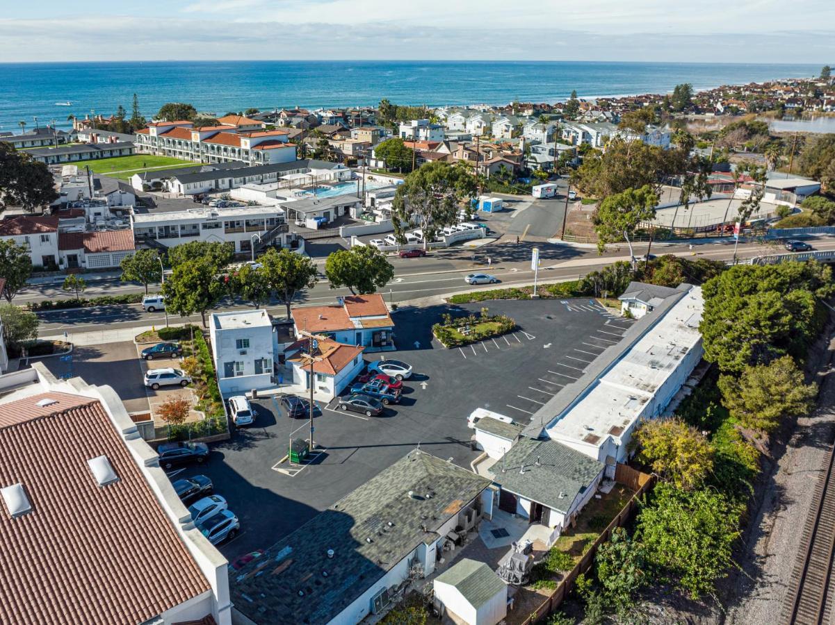 Scandia Motel Carlsbad Exteriör bild