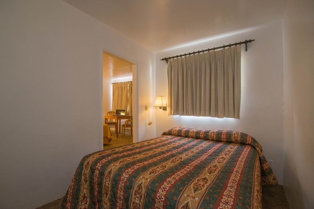Scandia Motel Carlsbad Exteriör bild