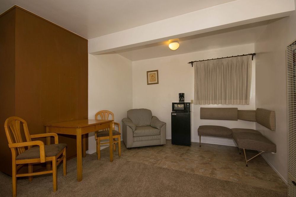 Scandia Motel Carlsbad Exteriör bild